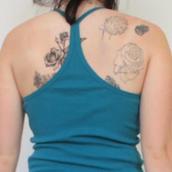 Turquoise Lace-Neckline Tank - Picture 4 of 4